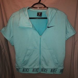 Cropped Nike Zip-up
